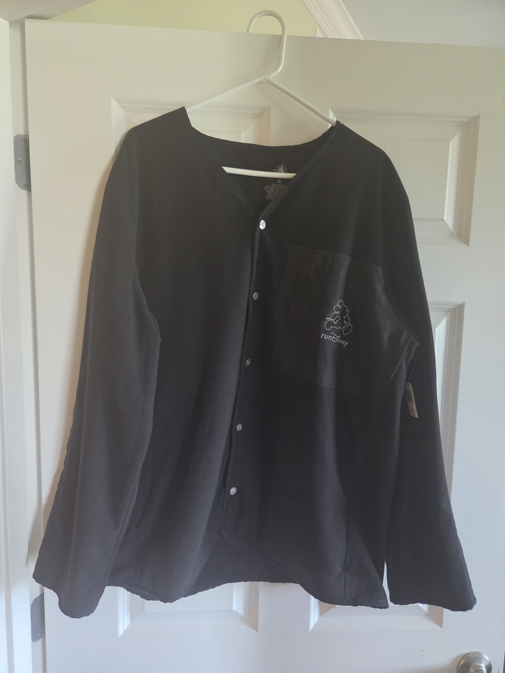 Run Disney Black button down Jacket, New, Size XL